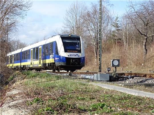 Ein Erixx-Zug bei Bündheim. Foto: Exner