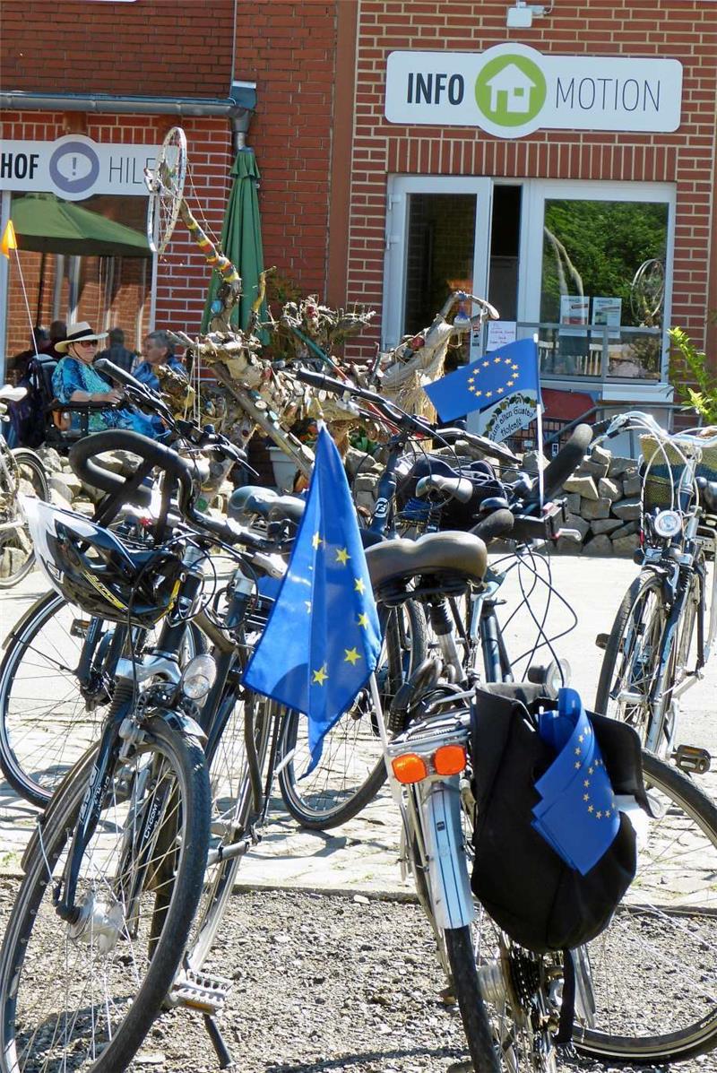 Von der Lust, mal für etwas zu sein Ein Fahrradkorso pro Europa machte auf die Initiative in Gründung aufmerksam.