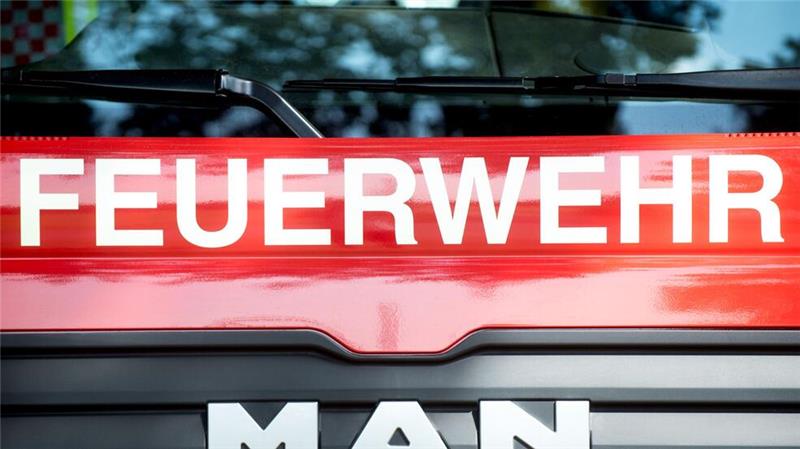 Ein Feuer auf einem Pferdegehöft im Landkreis Diepholz hinterlässt einen Sachschaden von rund 150.000 Euro. (Symbolbild)