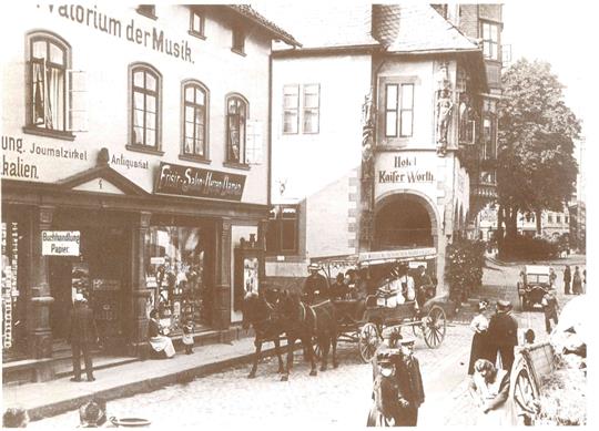 Ein Foto vom Goslarer Marktplatz aus dem Jahre 1910. Foto: GZ-Repro