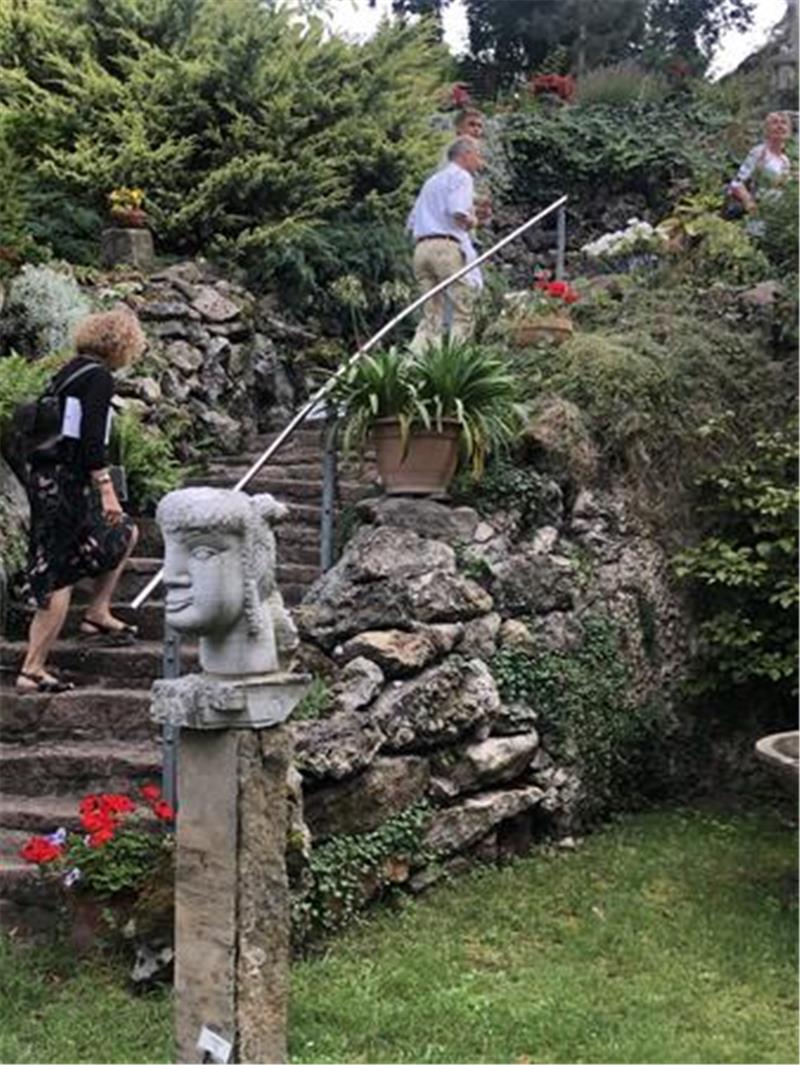 Aschersleben will touristisch aufholen Ein Geheimtipp: Skulpturen mehrerer Künstler überraschen die Besucher im Berggarten der Hallenser "Kunsthalle Talstraße".