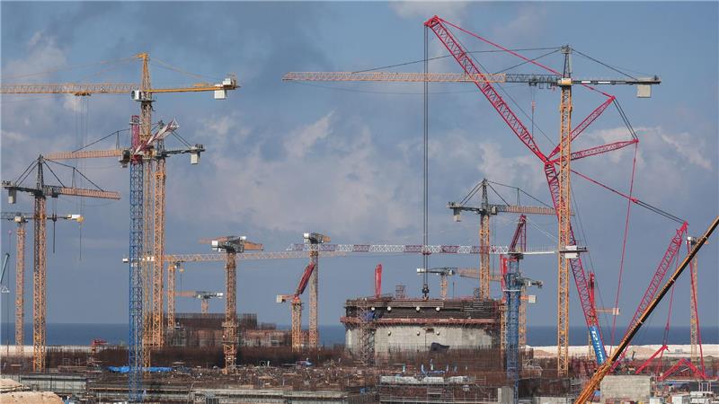 Ein Kraftwerksblock ist auf der Baustelle des Kernkraftwerks El-Dabaa zu sehen.