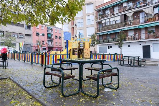 Ein Minderjähriger ist am Sonntag gegen 23 Uhr in Villaverde im Süden der spanischen Hauptstadt erschossen worden.
