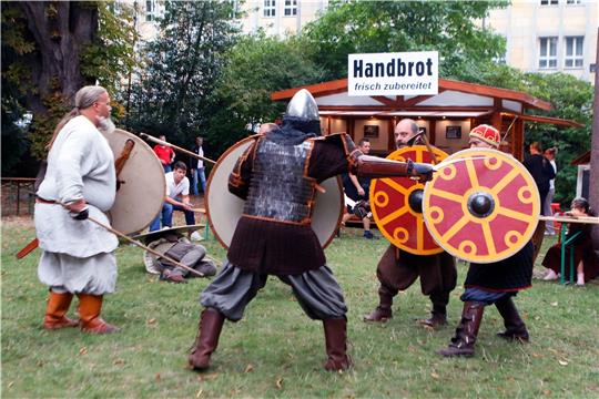 Ein Mittelalterlager im Neuwerkgarten wird es beim Altstadtfest 2023 nicht mehr geben.  Foto: Epping