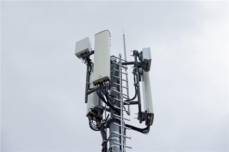 Mobilfunk-Minderungsrecht soll in diesem Jahr starten Ein Mobilfunksendemast: Die Telekommunikationsanbieter sind von dem Minderungsrecht wenig begeistert.