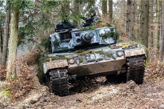 Ein Panzer vom Typ Leopard 2, hier aus den Beständen der polnischen Armee.