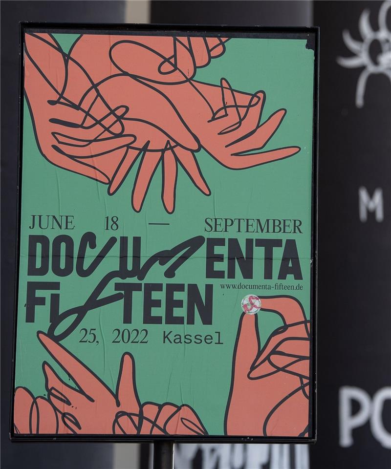 Neuer Wirbel um die documenta Ein Plakat zur documenta fifteen.