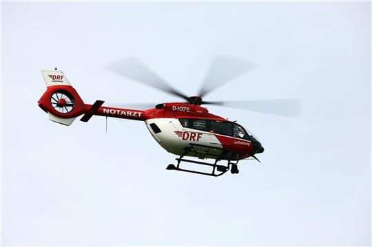 Ein Rettungshubschrauber der Deutschen Luftrettung.