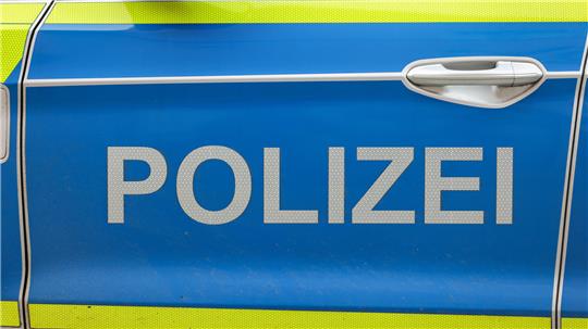 Ein Streifenwagen der Polizei.