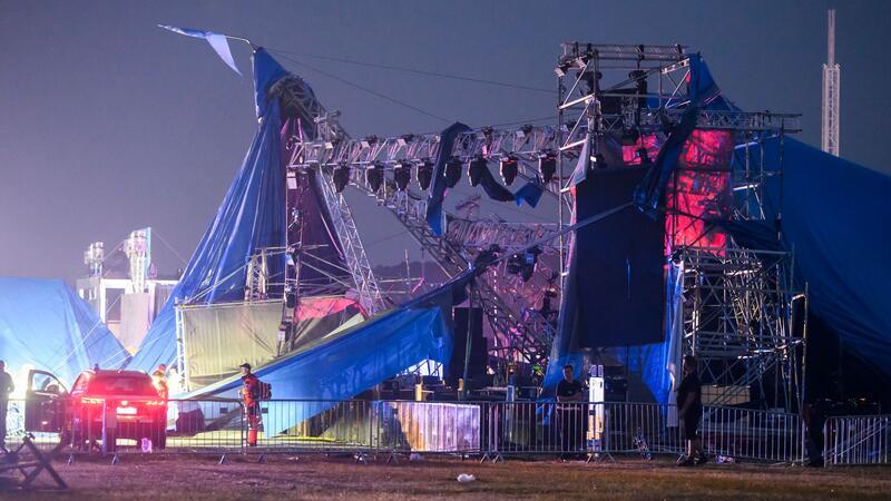 Unwetter verwüstet Open-Air-Festival in der Slowakei Ein Sturm hat ein ausgelassenes Open-Air-Festival in der Slowakei abrupt unterbrochen.
