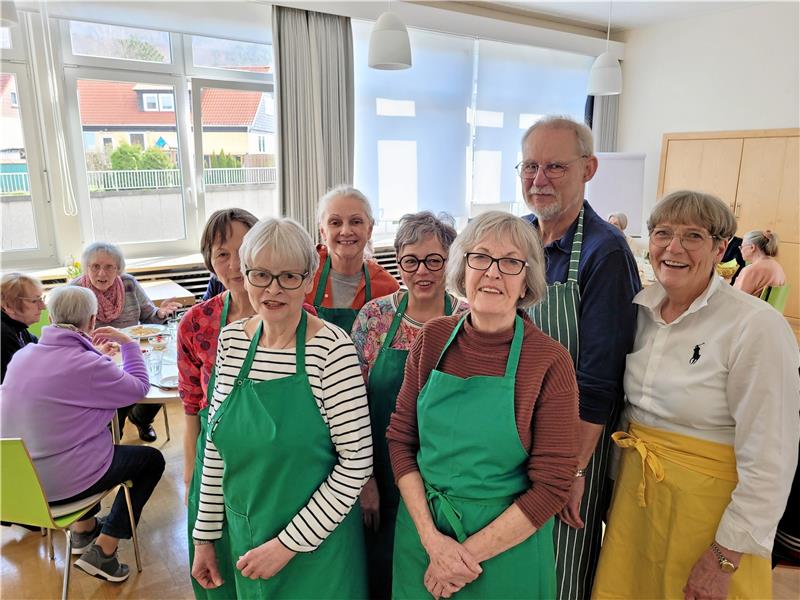 Zwei neue Gesichter im Bad Harzburger Haus der Kirche Ein Team aus ehrenamtlichen Helfern lädt ab sofort wieder regelmäßig zum Suppentreff im Mehrgenerationenhaus ein. Fürs Erste einmal im Monat.
