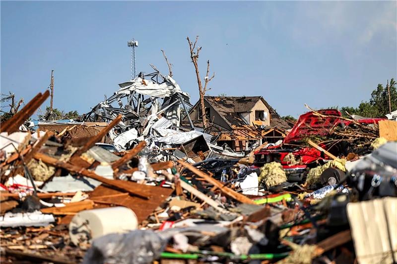 Naturkatastrophen kosten Munich Re bislang 110 Milliarden Ein Tornado hat in Perryton im US-Bundesstaat Texas im Juni schwere Schäden verursacht.