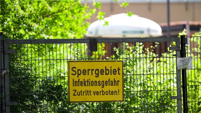 Ebola-Ausbruch im Kongo – WHO kämpft gegen Misstrauen Ein US-Arzt, der sich im Ostkongo mit dem Ebolavirus angesteckt hat, wird in der Berliner Charité behandelt.