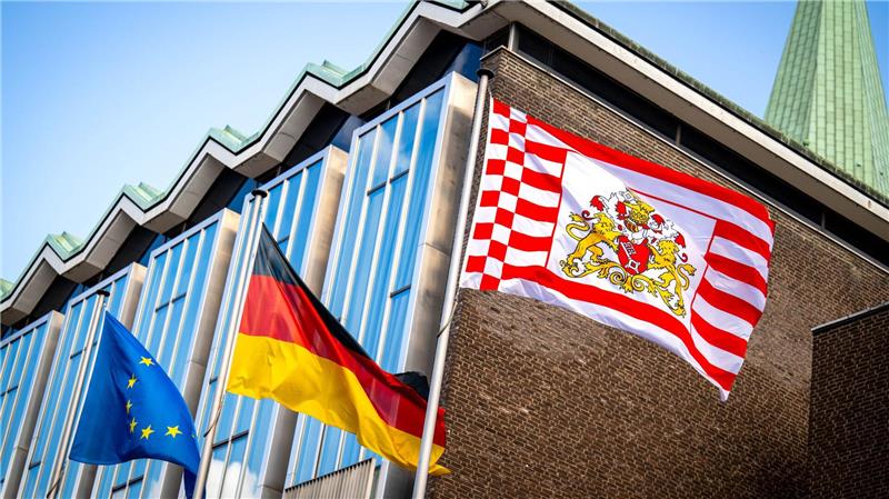 Ein Untersuchungsausschuss prüft, ob bei der Entlassung von Staatsräten in Bremen alles mit rechten Dingen zugegangen ist. (Archivbild)