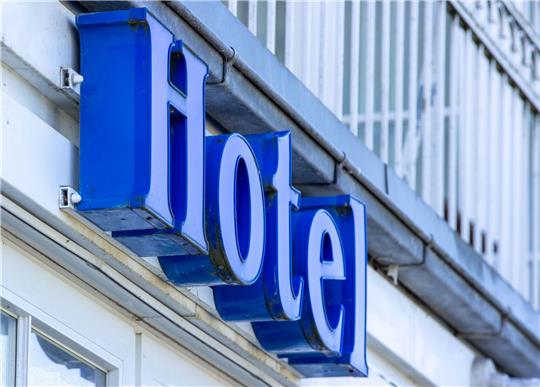 Ein Viertel der Urlauber aus Deutschland wählte laut Dertour in diesem Sommer ein Luxushotel).