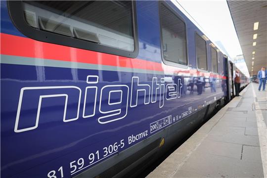 Ein Waggon des Nightjet der Österreichischen Bundesbahn. Ab Dezember bieten die DB und die ÖBB von Berlin und Wien aus Nightjet-Verbindungen nach Paris und Brüssel an.