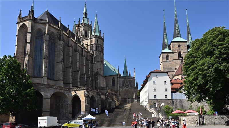 Ein Wahrzeichen von Erfurt ist der Dom. (Archivbild) 