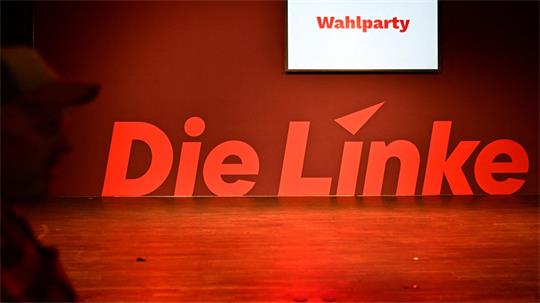 Ein bekanntes Clan-Mitglied war am Abend auf einer Wahlparty der Linken. (Symbolbild)