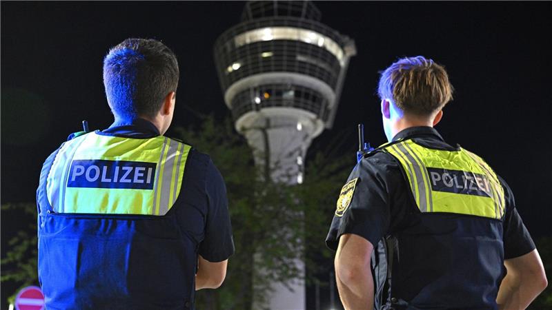 Planmäßiger Flugverkehr in München nach Alarm Ein defektes Bauteil sorgte für den Feueralarm im Münchner Tower.