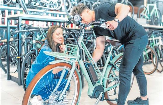 Ein elektrischer Antrieb ist für sehr unterschiedliche Modelle zu haben. Foto: golero/Shutterstock / Umomos