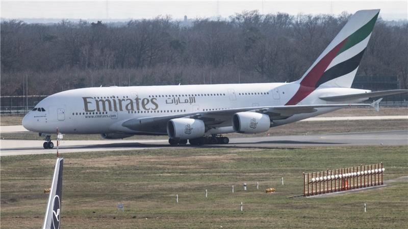 Ein erster Linienflieger aus Dubai ist wieder in Frankfurt gelandet.