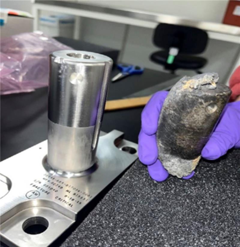Nasa: ISS-Schrott schlug in Haus in Florida ein Ein geborgenes Stück Weltraumschrott, das von der Internationalen Raumstation kam.