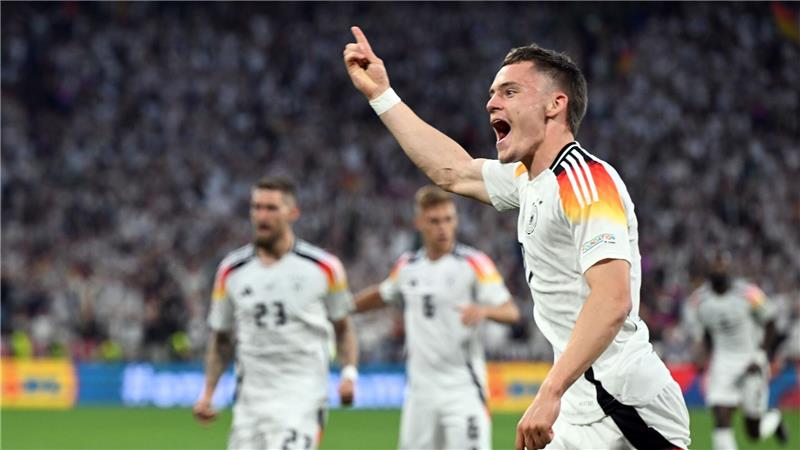 Mitten im Millionenpoker: München-Spiel für Wirtz Ein glücklicher München-Moment. Wirtz jubelt nach seinem EM-Premierentor.