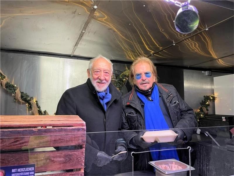 Ein gutes Promi-Gespann: Dieter Hallervorden unterstützt Frank Zander und die Hilfsaktion immer wieder gerne.