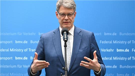 Ein neues Preisschild wollte der Minister nicht nennen.