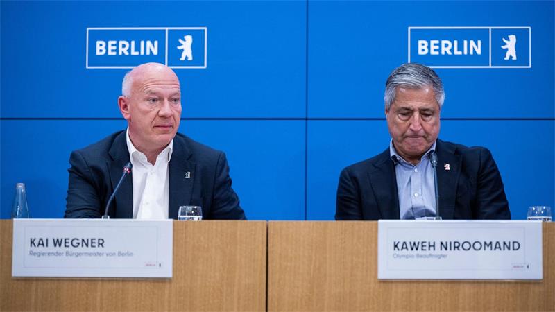 „Ein trauriger Tag für Berlin“: Wegner (l) und Niroomand verkünden das Ende der Bewerbung.