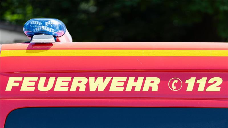 Ein unangenehmer Geruch in der Luft ließ die Feuerwehr zu einem Supermarkt ausrücken. (Symbolbild)