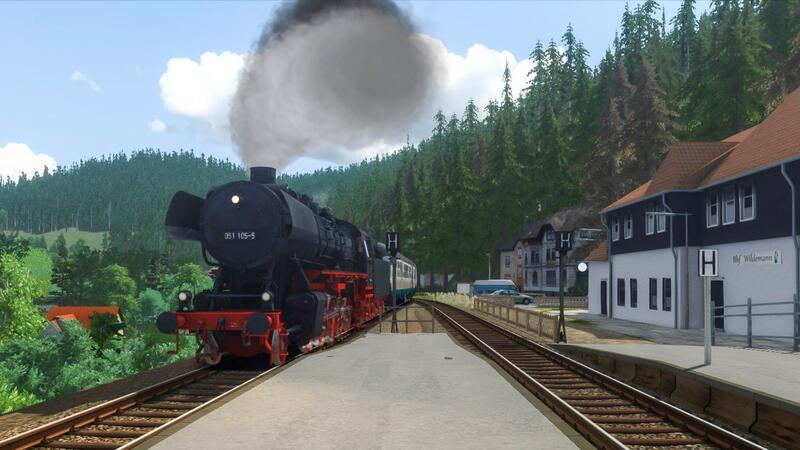Einblick in die digitale Innerstetalbahn am Bahnhof Wildemann: Das Bild zeigt die damals im Bahnbetriebswerk Goslar eingesetzte 051 105-5 mit einem typischen Nahverkehrszug.