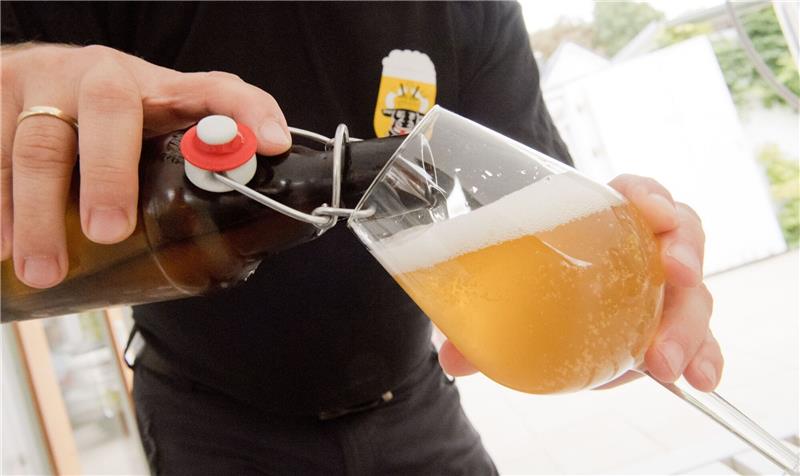 Eine Anmeldepflicht für privates Bierbrauen beim Hauptzollamt wäre nicht mhr notwendig, sollte der Gesetzesentwurf verabschiedet werden.