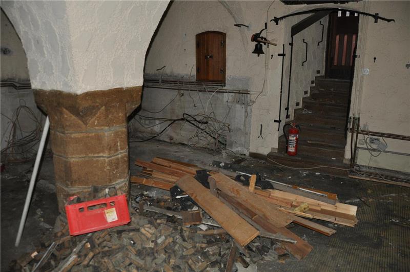 Eine Baustelle mit Relikten aus vergangener Zeit