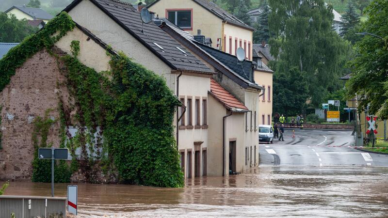 Eine Elementarversicherung schützt vor den Folgen von Hochwasser und Überschwemmung.
