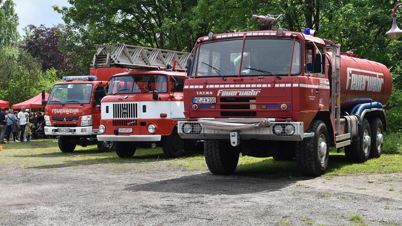 Jubiläum: 150 Jahre Feuerwehr in Hohegeiß Eine Fahrzeugschau auf dem Schützenplatz gehört zu den Attraktionen der 150-Jahr-Feier der Freiwilligen Feuerwehr Hohegeiß.