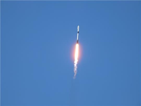 Eine «Falcon-9»-Rakete mit der Mondsonde «Korea Pathfinder» an Bord hat vom Weltraumbahnhof Cape Canaveral abgehoben.