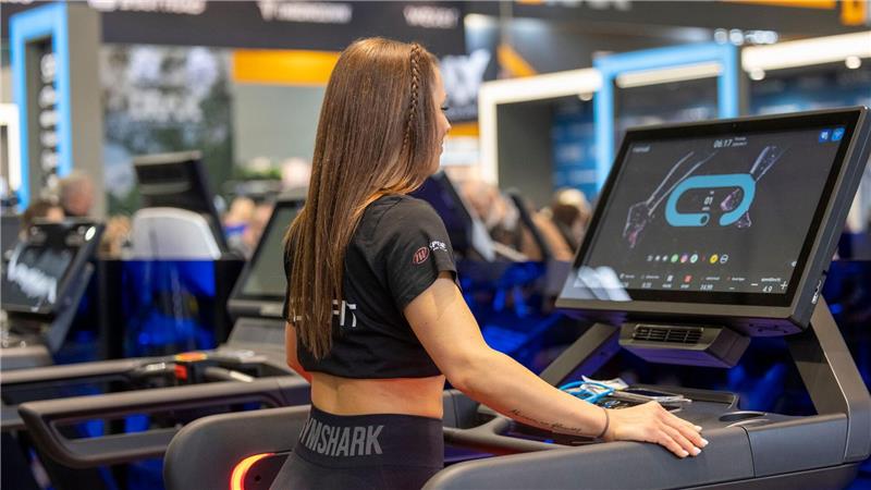 Eine Fibo-Besucherin beim Training.