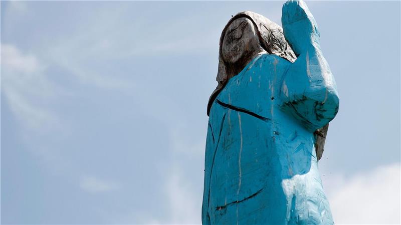 Eine Holz-Skulptur von Melania Trump in Slowenien war von Unbekannten verbrannt worden. (Archivbild)