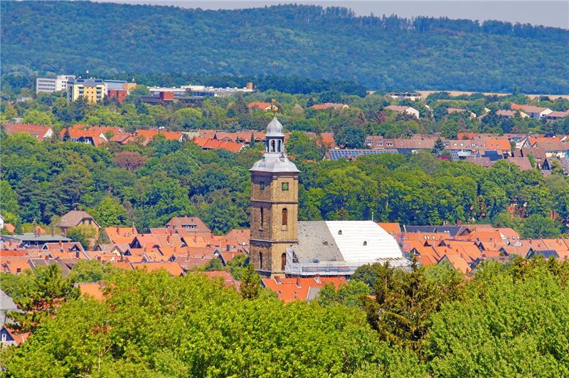 Junge Pfarrerin bewirbt sich auf Goslarer St.-Stephani-Stelle Eine Kirche, ein Pfarrer – ein Modell von gestern? St. Stephani hat zum 1. Januar 2026 wieder eine Bewerberin.
