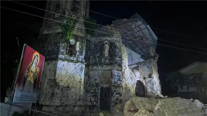 Eine Kirche in Cebu wurde massiv beschädigt. 