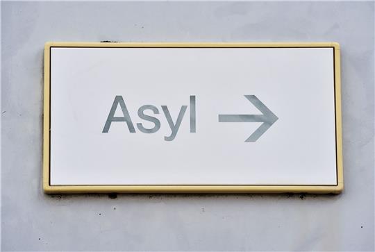 Eine Landeserstaufnahme für Asylbewerber in Karlsruhe.