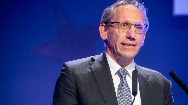 Eine Reform der Schuldenbremse allein reicht nach Ansicht des SPD-Finanzministers nicht aus. 