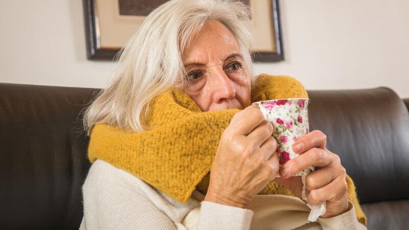 So gesund ist Tee wirklich Eine Tasse Arzneitee bietet natürliche Unterstützung bei Erkältungen und fördert Wohlbefinden und Genesung.