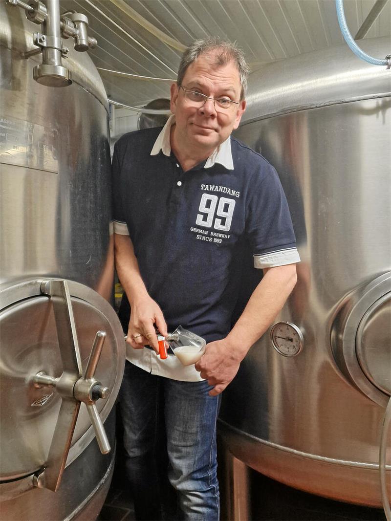 Eine Zwischenstation der kulinarischen Stadtführung ist das Brauhaus. Dort werden Mitarbeiter, wie hier Braumeister Odin Paul, alles über den Goslarer Gerstensaft erzählen.