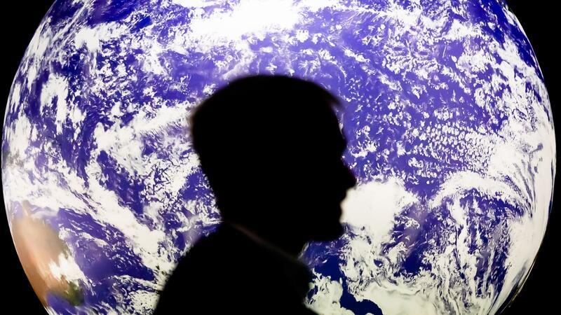Report: Mensch erhitzt Erde so schnell wie nie Einem Report zufolge darf der Mensch ungefähr nur noch 200 Milliarden Tonnen CO2 produzieren, bevor eine globale Erwärmung auf 1,5 Grad erreicht werde.