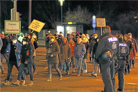 Einer von den vielen Protestmärschen gegen die Corona-Politik im Februar 2022 in Goslar. Archivfoto: Epping