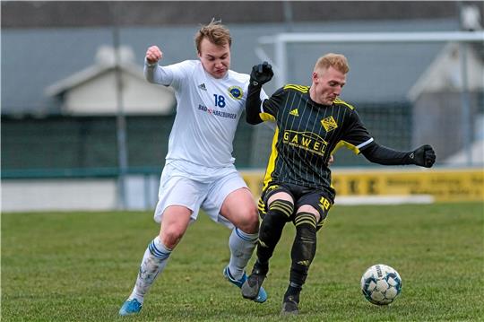 Einer von vielen Rückkehrern: Brian Bothe (li.) will sich auch gegen den BSC Acosta Braunschweig voll reinhängen. Foto: Drechsler