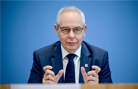 «Einige große energieintensive Unternehmen drohen aus den Hilfsprogrammen herauszufallen»: Michael Vassiliadis.