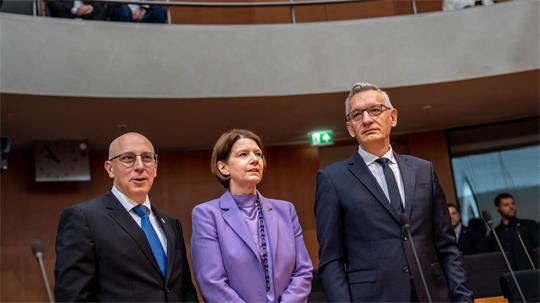 Einmal pro Jahr findet die Befragung der Spitzen der deutschen Nachrichtendienste im Bundestag öffentlich statt.